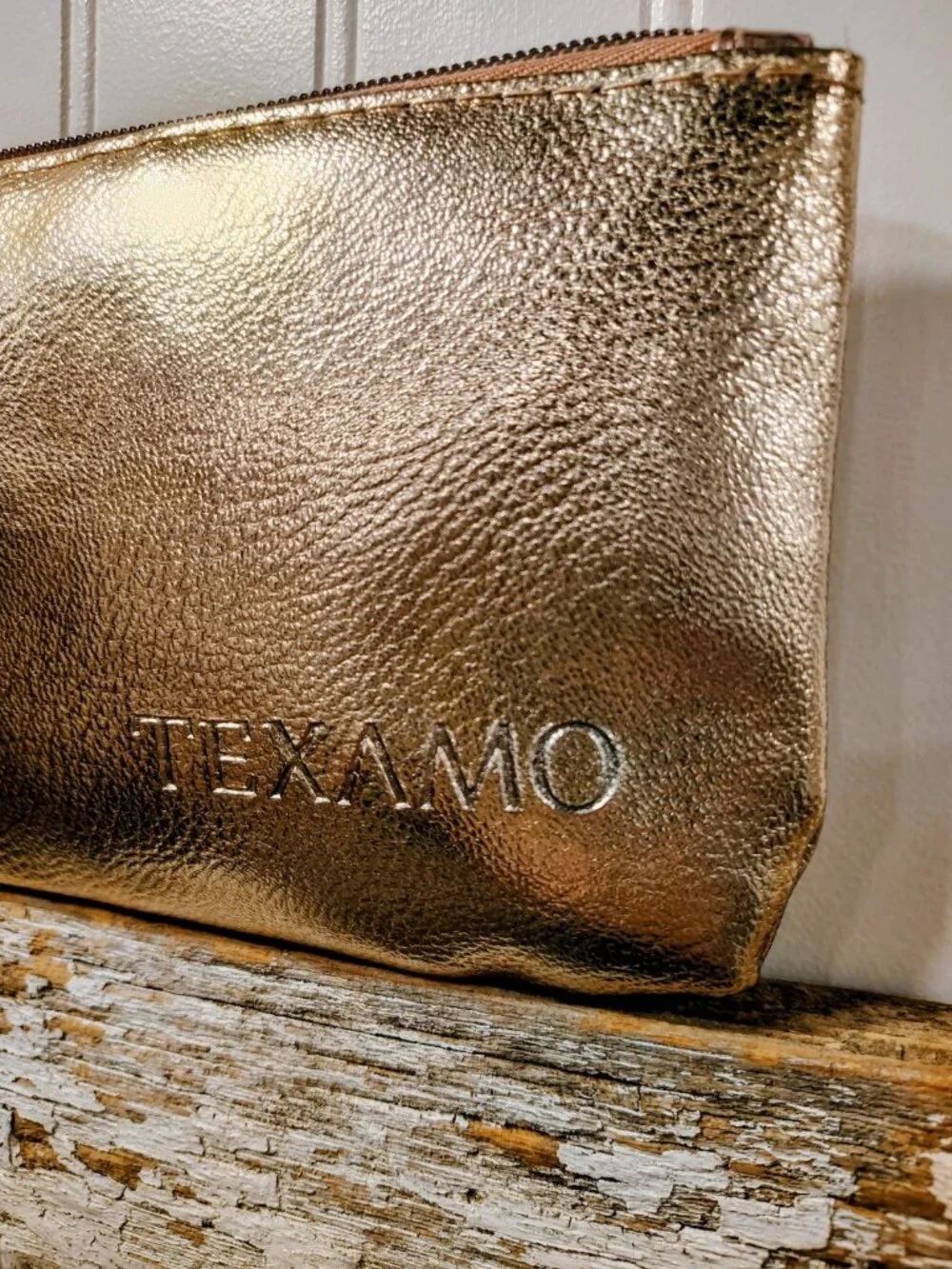 NWOT Texamo Rose Gold Metallic Makeup Bag